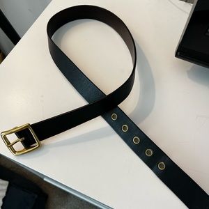 Coach dark brown leather belt in size M